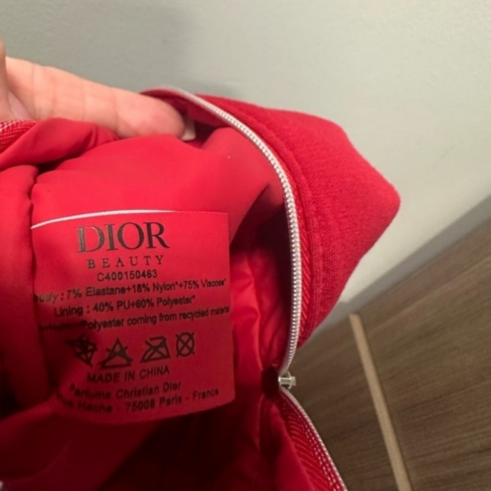Authentic Dior Box And Nwot Cosmetic Pouch - image 7